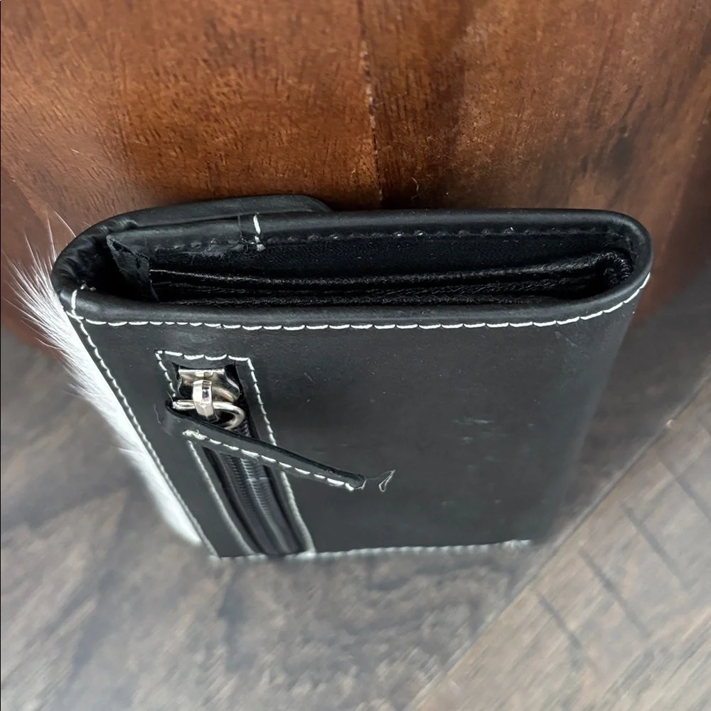 American Bison Hair on Hide,Genuine Leather,5 card,1 ID,bill,zip coin,,snap top